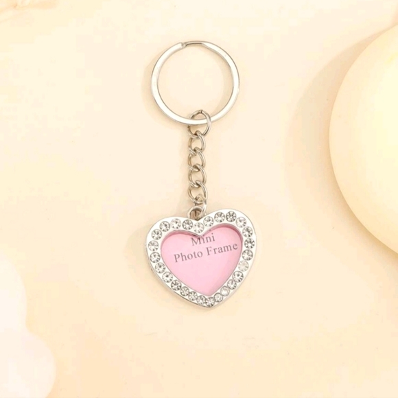 Photo Heart Keychain - Picture 2 of 2